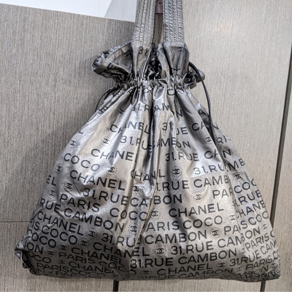 Chanel monogram bon bon canvas tote bag - Picture 2 of 8